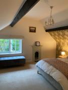 Top Milborne Saint Andrew