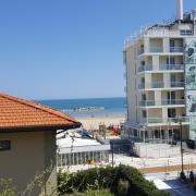Appartamento 3 camere con vista sul mare e parcheggio