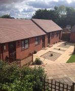 Top Newent