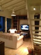 Sani Villa Leventis, Apollon and Sokrates Corner