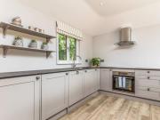 Delightful 1 bed lodge in South Downs village - Pass the Keys