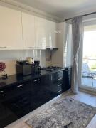 Iany Residence
