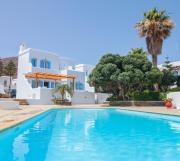 Two Coasts Villa wPool & 150m from the beach