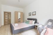 Mokotowska Comfortable Apartment by BookingHost