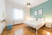 Athens Central Pangrati - Varnava Square Modern Apartment for 5