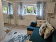 Garsoniera cocheta zona Coresi mall