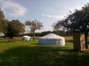 2 Yourtes au naturel