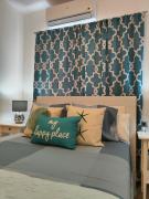 City Central Apartment with large patio BY NAMASTE ELITE