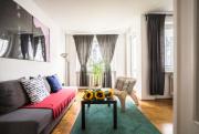 oompH Warsaw Central 3-bedroom Flat