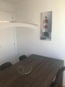 Central modern 3bdr, AC, wifi & Parking