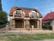 Mediterán Fedett Medencés Apartmanház