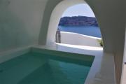 Top Oia