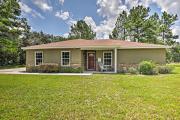 Cozy Ranch Home with Patio on St Johns River!