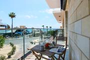 Phaedrus Living Seaside Luxury Flat Athina 21