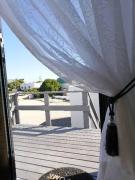 Top Jacobs Bay