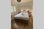 Apt 3 Silver Spruce - Killarney Town Free Parking