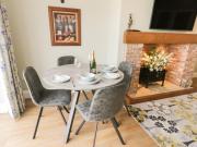 Top Whitby Top Whitby