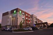 Holiday Inn Express & Suites - Orlando - Southeast by IHG