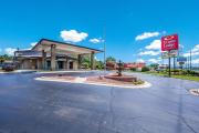Econo Lodge Inn & Suites Huntsville University Area