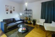 Enjoy VIEW apartment - ocean, surf, beach, eat & work