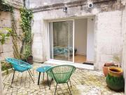 Joli T2 centre ville avec cour, climatisation et fibre Joli T2 centre ville avec cour, climatisation et fibre