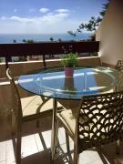 Modern Apartment with Sea Views and Fast Fiber Wifi