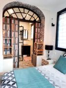 LES VAGUES, plage et centre à pied, terrasse rez-de-ch, parking gratuit, lits faits, animal bienvenu