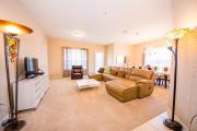 Vista Cay Resort 3 Bedroom Condo 2 Miles to Universal Orlando
