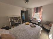 Apt - Sleeps 4 5 - Garden - Parking