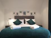 ChiPad Duo - Comfy House with Garden and Parking