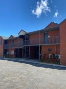 Top Myrtleford