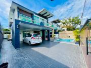 KW pool villa pattaya