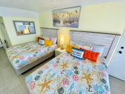 New ! Unique Renovated Oceanfront Condo at Ocean Reef Resort-Free parking - Amazing pools