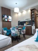 Select Lux Angella-Konaci