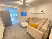 4 Bed house sleeps 8 next to Chatham station and Chatham city centre 4 Bed house sleeps 8 next to Chatham station and Chatham city centre