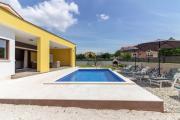 Modern villa Eve in Medulin with pool near the beach Modern villa Eve in Medulin with pool near the beach