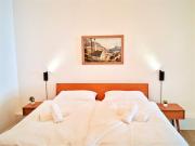 Rosa Apartment with parking historic city center