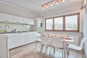 Family Apartment by Tyzenhauz