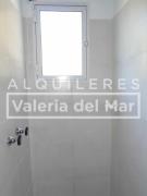 Top Valeria del Mar