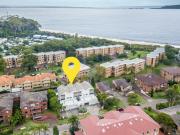 Kristie Court 2, 7 Weatherly Cl close to the beach with WiFi