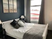 3 Bedroom House Close to M6 & M55