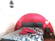 Charming apartment in Castiglione with terrace & jacuzzi