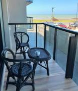 Moderno departamento nuevo con vista al mar.