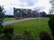 Carraig House Sleeps 2 Pets Allowed