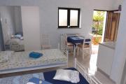 Studio apartment in Umag with balcony, WiFi 853-4