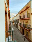 Comfortable apartment in Seville, 65 m² with balcony