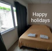 Habitación con baño privado en edificio 1er piso