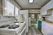 Completely Renovated Escape about 1 Mile to Downtown!