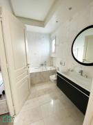 Le Safran - apt renove, spacieux et central a Marsa