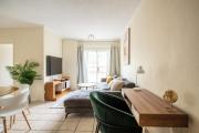 Beautiful Two Bedroom Appartment In Hatfield